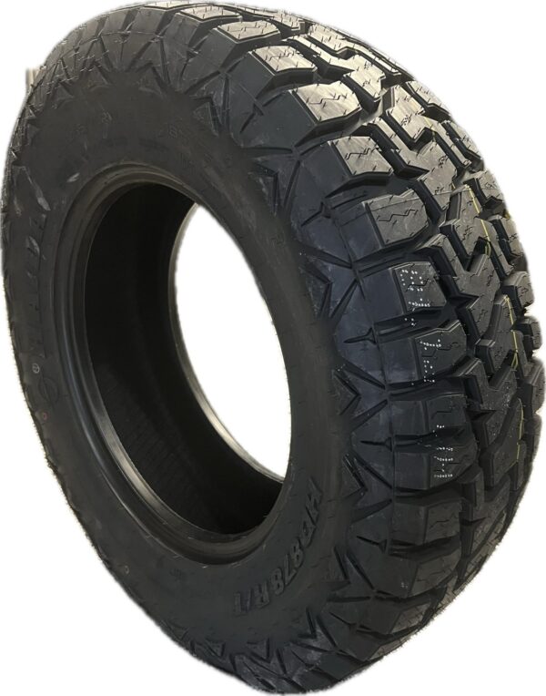 LT265/70R17 HAIDA HD878 R/T - Image 2